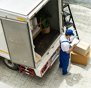 Vehicules de demenagement